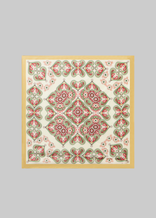 Norma Foulard
